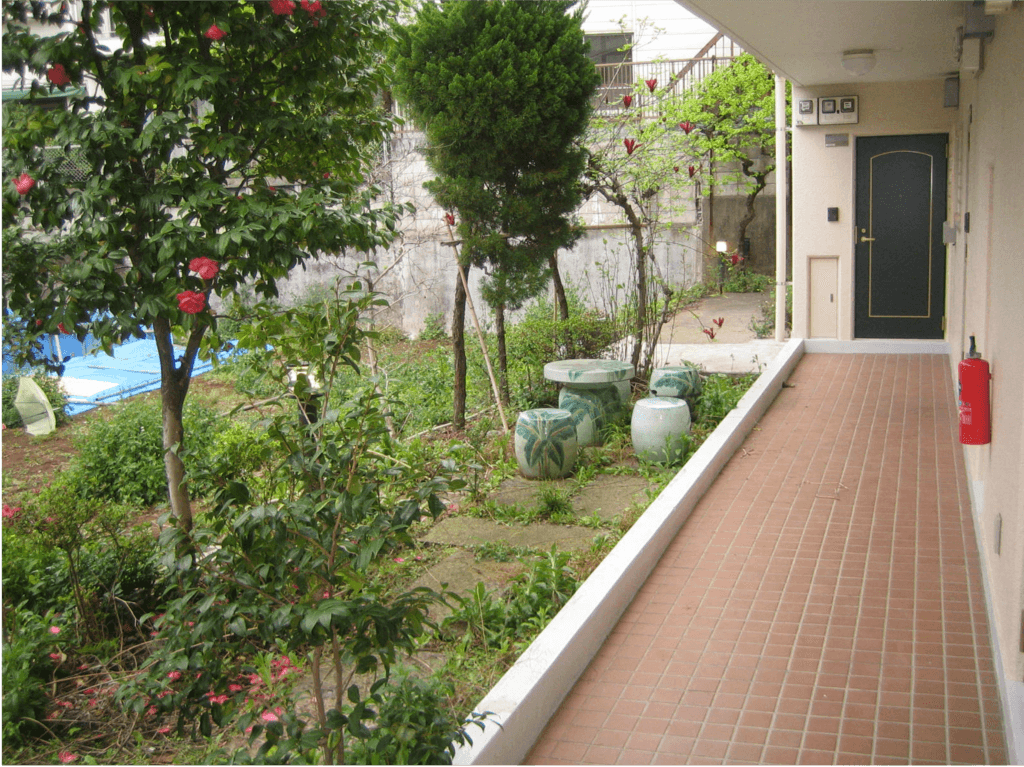 港区 集合住宅 — 施工前 2